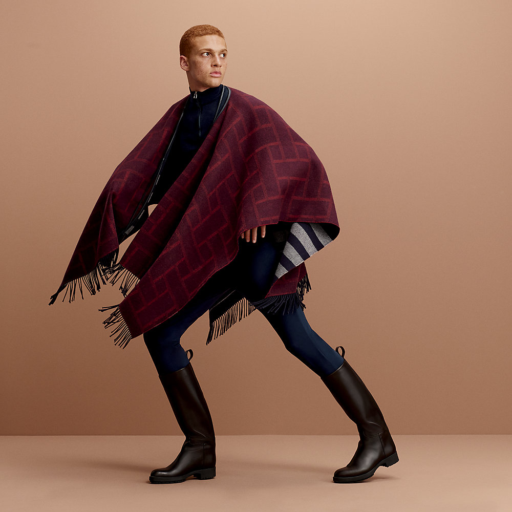 【セレブ愛用】HERMES Manteau Inspiration Poncho コート Quadrille poncho | Hermès Hong Kong SAR